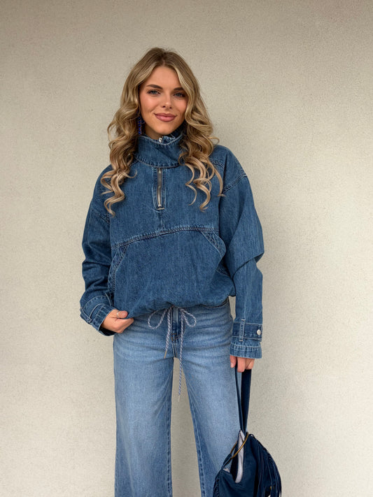 The Summit Pullover