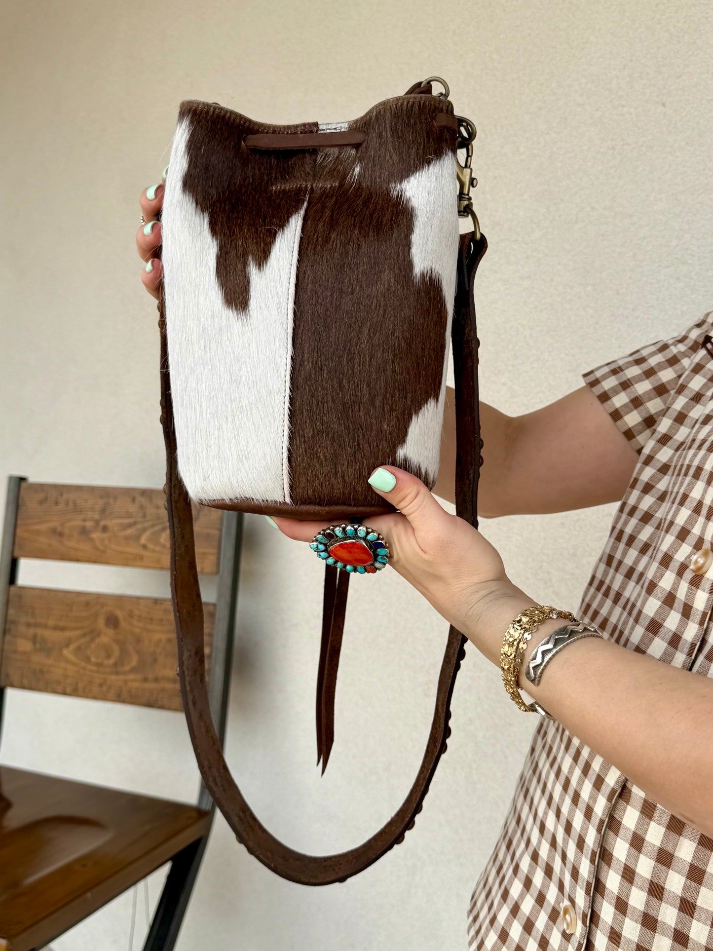 Two Bar West, Large Drawstring Full Hair on Hide