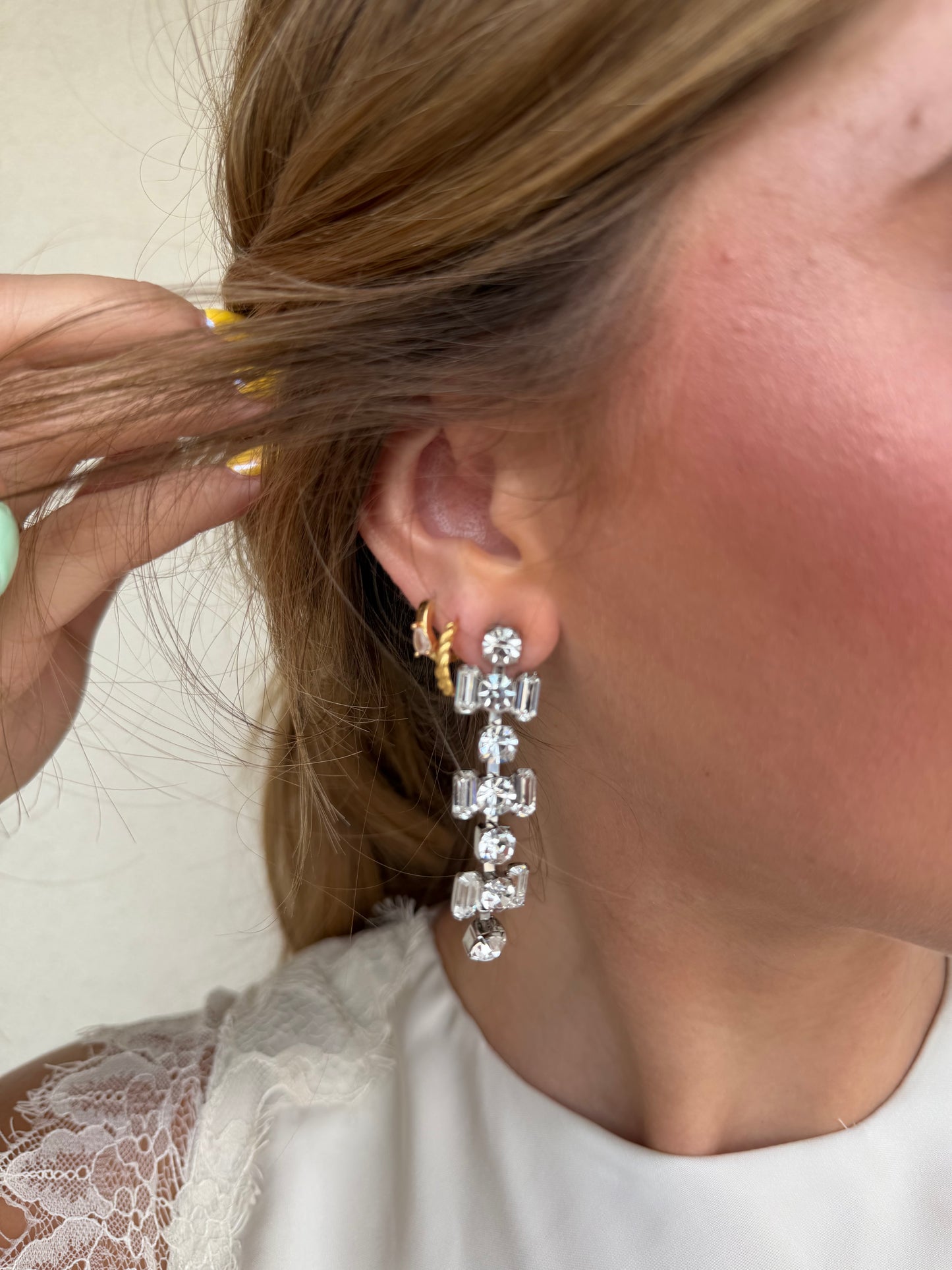 Amalia Dangle Earrings