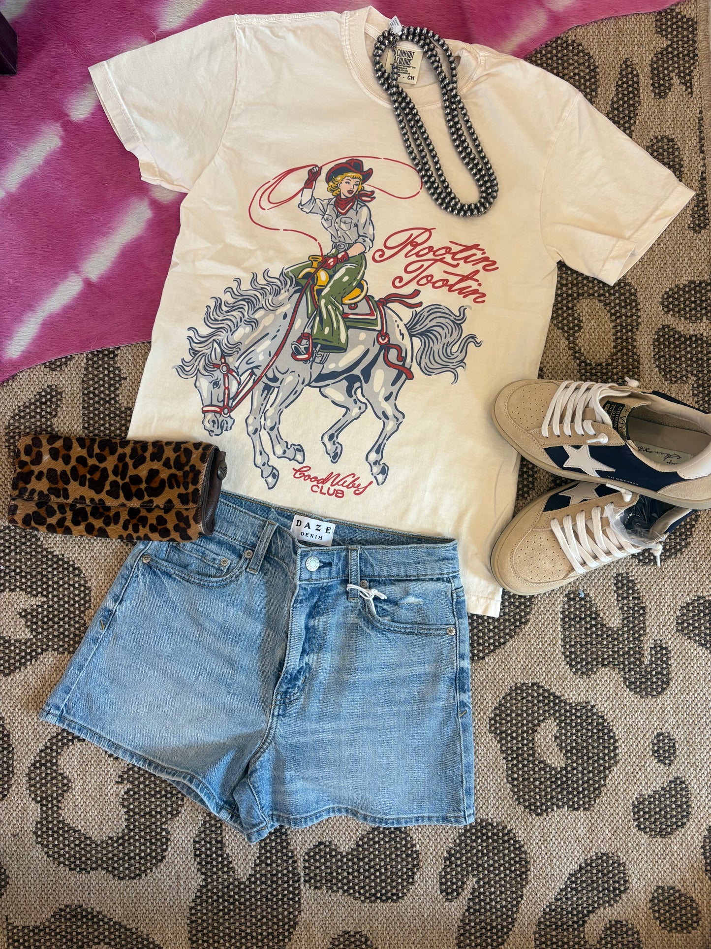 Rootin Tootin Good Time Tee