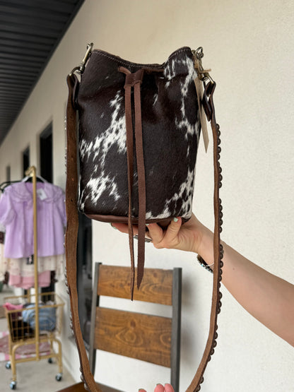 Two Bar West, Large Drawstring Full Hair on Hide