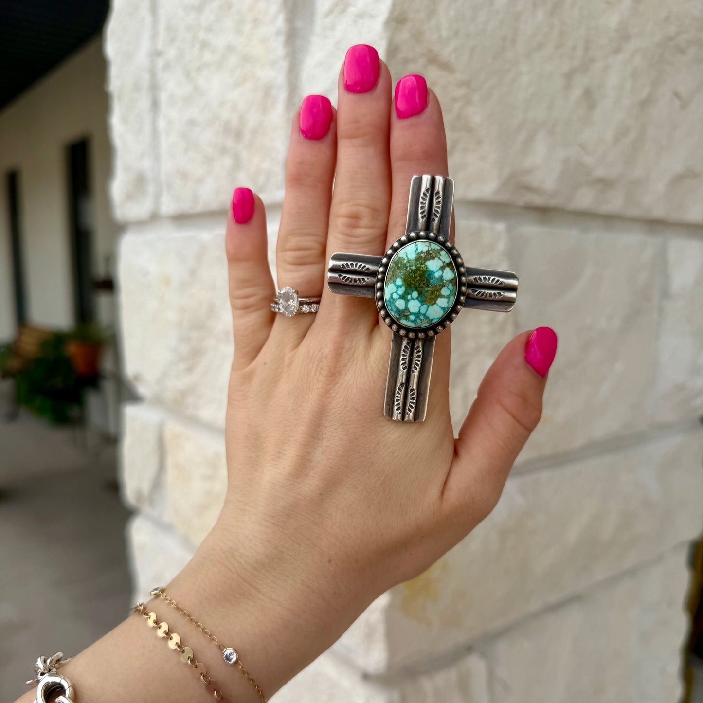 Ring, The Calvin Delgarit